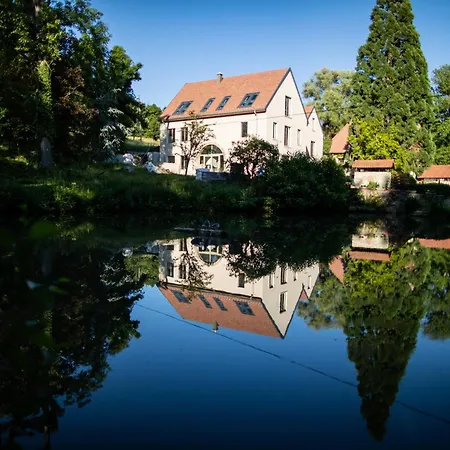 Bel Esprit - D'hotes Bed & Breakfast