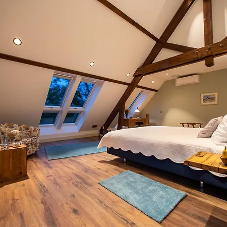 Bel Esprit - D'hotes Bed & Breakfast Kalhausen
